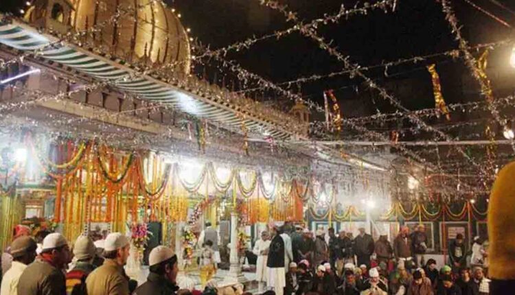 حضرت نظام الدین ؒ کے عرس کے موقع پر بھارت نے پاکستانی زائرین کو ویزے نہیں دیے۔