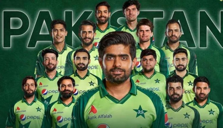 قومی کرکٹرز کو سینٹرل کنٹریکٹس کے ماہانہ کتنے پیسے ملیں گے؟ تفصیلات سامنے آگئیں